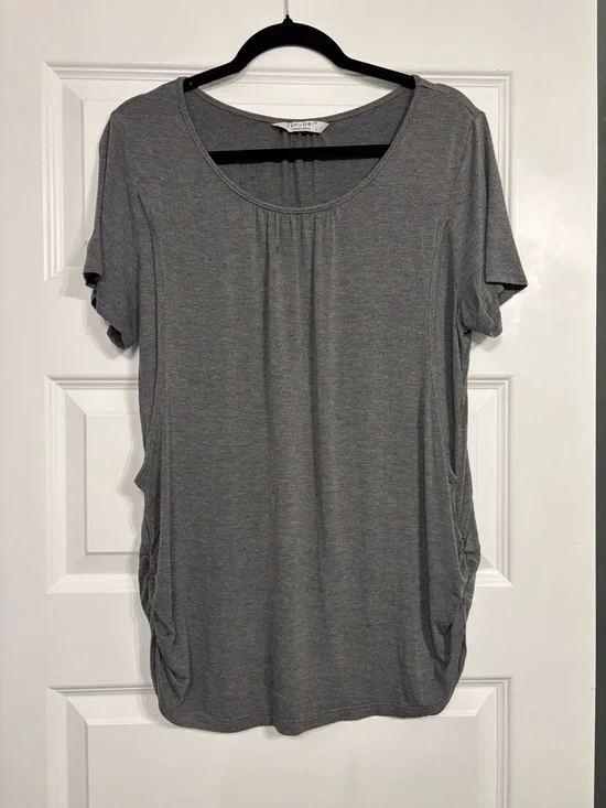 Grey Scoop Neck Maternity Nursing Top - Picture 1 of 4